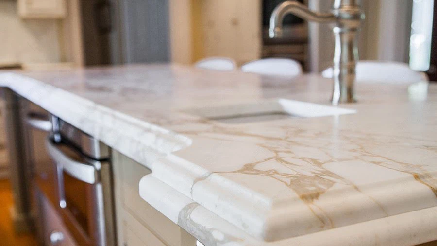 Calacatta Gold Qstone